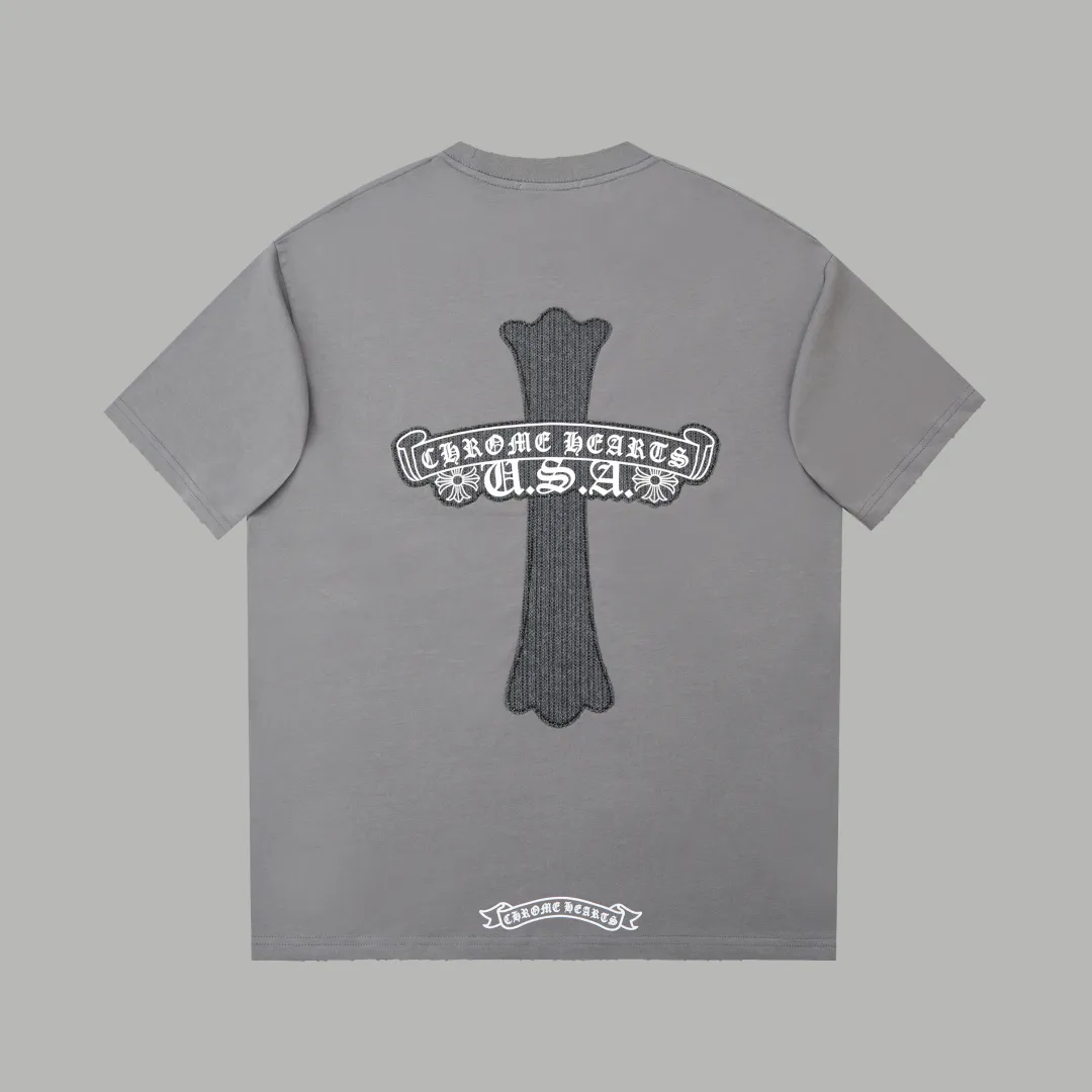 🅿️220 ✨CH✨🆕25SS Spring and Summer New Style Croix Heart ✝ Shelf logo patch hot rhinestone short sleeves Light luxury essential item for daily commuting for men and women Correct version Welcome to compare Detailed features · 260g 100% pure cotton double yarn jersey fabric · Special thickened 32 pieces of double-stranded 1X1 thread in the same vat · Double-needle stitching across seams · Original main mark, washed tag, brand moisture-proof paper packaging Color: white/black/grey Size: S/M/L/XL